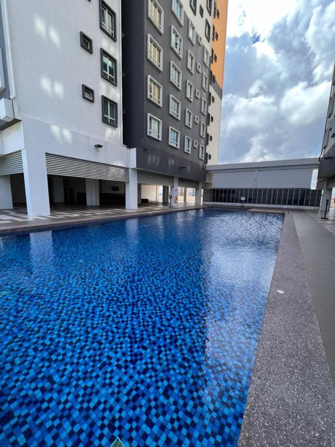 Apartment Guppy Near Ktcc & Drawbridge 1 Bedroom Airconditioned *
